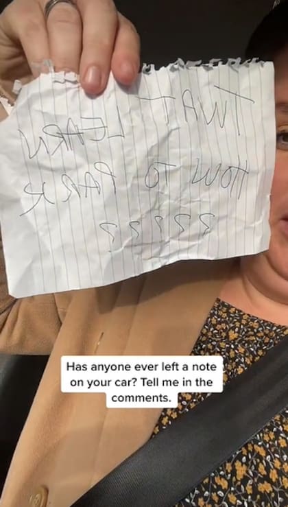 La mujer compartió en TikTok el contenido de la nota que le dejaron