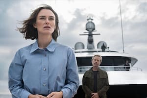 Qué significado tiene el final de La mujer del camarote 10, el nuevo éxito de Netflix