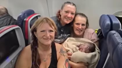 La mujer estaba acompañada por familiares