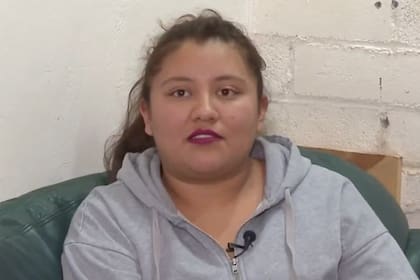 La mujer explicó que intenta mantener la rutina familiar mientras sus pequeños continúan con la escuela