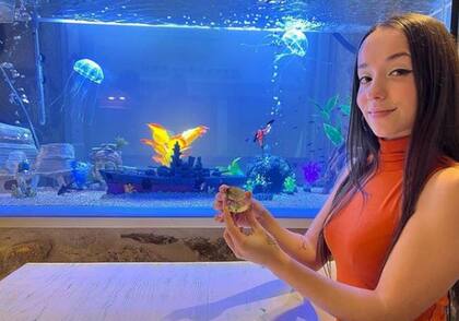 La mujer fue nombrada como "La chica de la perla"