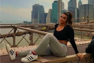 Abandonó la docencia para hacer videos sexuales y ganar millones en OnlyFans