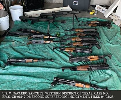 La mujer mexicana está acusada, entre otros cargos, de compra y tráfico de armas de fuego a través de intermediarios