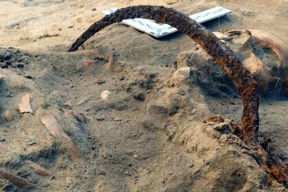 La mujer sufría desmayos, fuertes dolores de cabeza y posibles ataques mentales, por eso la consideraron un vampiro. (Oscar Nilsson-Project Pien- Via REUTERS)