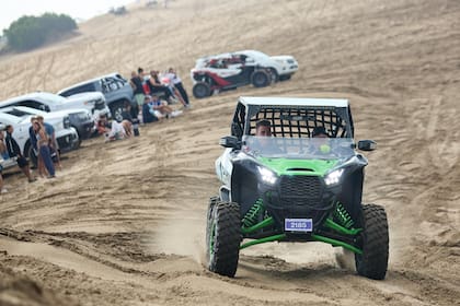 La Municipalidad de Pinamar endureció el régimen sancionatorio para la circulación indebida de cuatriciclos, motocicletas, UTV, camionetas y otros vehículos motorizados en zonas no habilitadas del distrito, en particular en el sector conocido como La Frontera.
