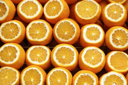 La naranja previene enfermedades como el Alzheimer (Foto Pexels)