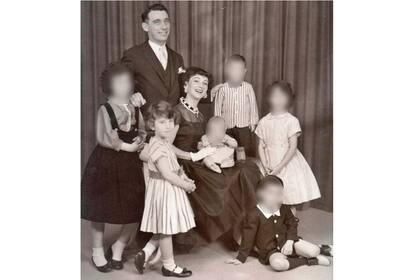 La familia de Margo Perin vivía en Nueva York hasta que empezó a mudarse con inusual frecuencia