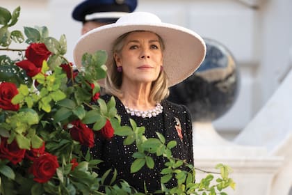 La naturalidad y la femineidad fueron siempre lo suyo y el paso de los años no hizo más que confirmarlo. Por eso, la princesa fue de las primeras royals en adherirse a la moda de no teñir las canas.