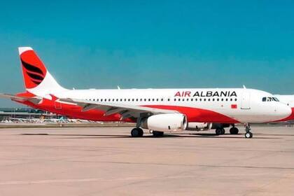La nave de Air Albania en la que falleció Greta Dyrmishi había concluído su recorrido entre Tirana, capital de Albania, y Londres, capital del Reino Unido