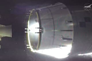 Los astronautas tomaron el control manual de la nave y detectaron un problema en el sistema sanitario