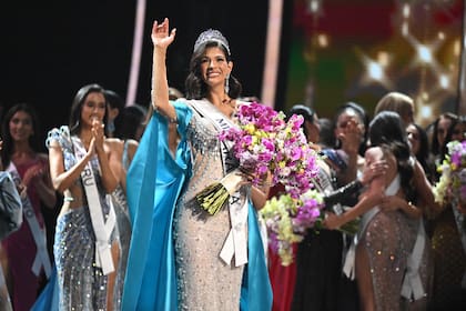 La nicaragüense Sheynnis Palacios, coronada Miss Universo en El Salvador