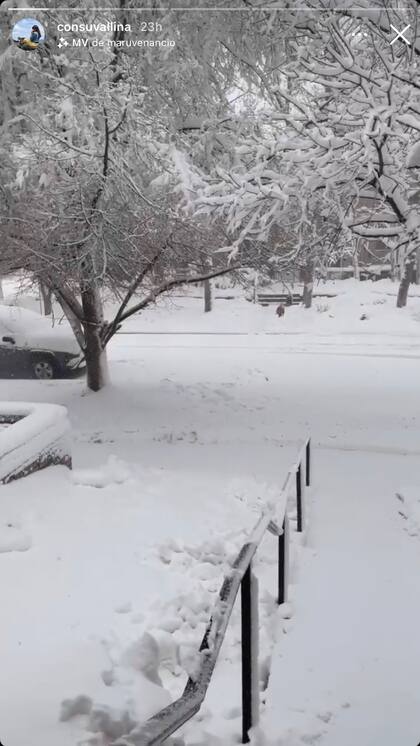 La nieve en la entrada de la casa de Facu Campazzo en Denver, Colorado. Crdito: Instagram