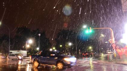 La nieve llegó a Bahía Blanca