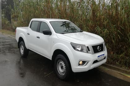 La Nissan Frontier S 4x4