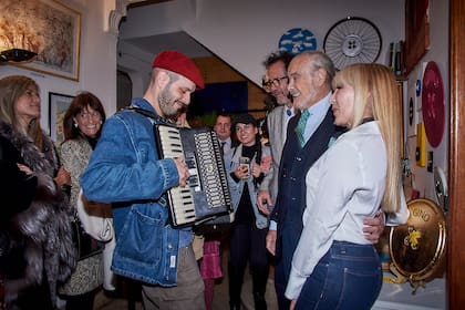 La noche de Gino Bogani en Recoleta