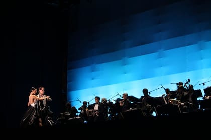 La noche en la que Tango Argentino fue aplaudido por 15.000 personas en el Obelisco porteño
