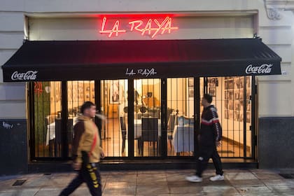 "La noche porteña ha perdido el glamour", se lamenta Codina, dueño del mítico restaurante