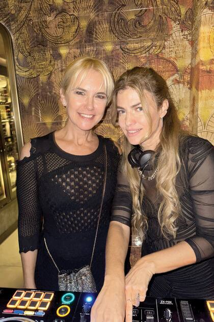 La noche siguió con baile en
Malevo, donde la argentina