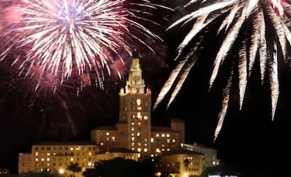 La Nochevieja terminará con un increíble show de fuegos artificiales para dar bienvenida al 2023