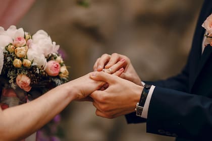 La normativa aplica a personas casadas con ciudadanos estadounidenses que residan en Estados Unidos