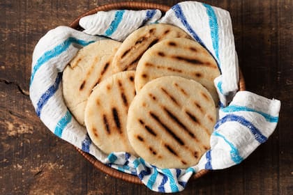 La normativa establece que la harina de maíz nixtamalizada seca (corn masa flour) fabricada o vendida en el estado debe contener obligatoriamente 0,7 miligramos de ácido fólico por cada libra de producto