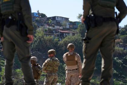 La normativa vigente permite a la Patrulla actuar dentro de los 160 km de cualquier frontera o costa, lo que abarca gran parte de la población estadounidense