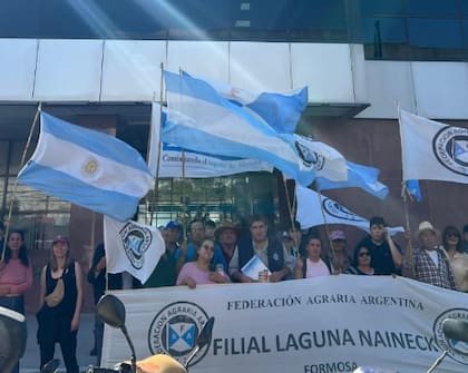 La nota dirigida a Milei recordó que estos reclamos de los productores fueron dirigidos al gobernador de Formosa, Gildo Insfrán, a quien le solicitaron en reiteradas oportunidades la declaración de emergencia agropecuaria, pero sin éxito