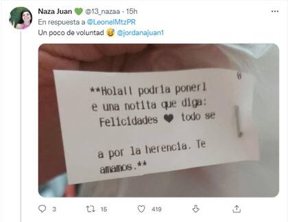 "La notita" que fue demasiado literal (Foto: Twitter)