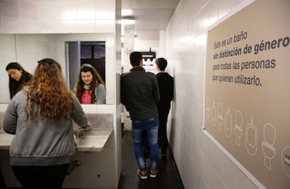 La novedad, el baño sin distinción de género