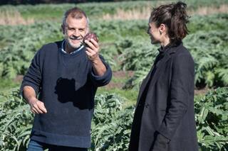 Romance. Quién es la joven cocinera que está en pareja con Christian Petersen