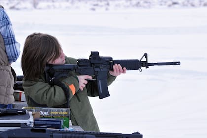 La NRA anima a los padres a exponer a sus hijos de apenas 5 años al uso del AR-15