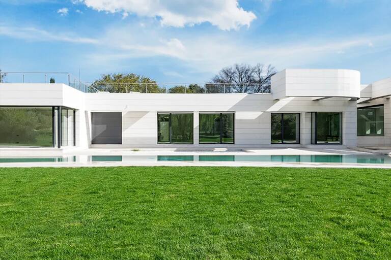 La nueva casa de Mbappé en España, una vivienda en la urbanización La Finca