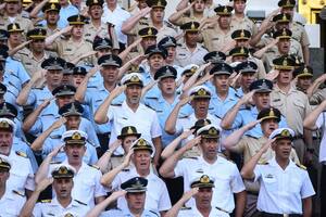 Confirman nuevo aumento de sueldos para las Fuerzas Armadas argentinas, ¿cómo quedan los haberes en julio?