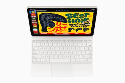 La nueva iPad Air con chip M3 y teclado Magic Keyboard magnético