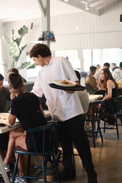 La nueva locación es en el complejo La Aldea, donde abre de la mañana a la noche