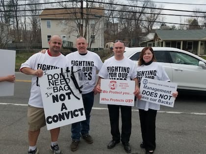 La nueva medida surge luego de que oficiales penitenciarios hicieran una huelga y fueran despedidos