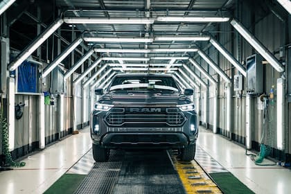 La nueva RAM Dakota se fabricará en Córdoba bajo la misma línea de Fiat Titano