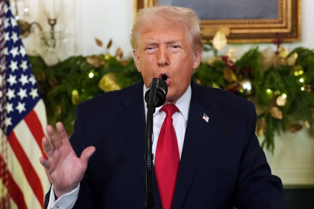 Plano de Donald Trump para cancelar milhares de casos de asilo de migrantes, relata CBS News