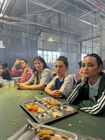 La nueva temporada de En el barro se estrena en Netflix el viernes 13 de febrero (Foto: Instagram @sangrejaponesa)