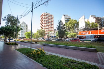 La obra conectará dos espacios verdes: la plaza 24 de Septiembre y la plaza Giordano Bruno