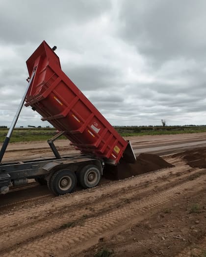 La obra contempla la construcción de un kilómetro de asfalto (Foto: Vialidad de Mendoza)