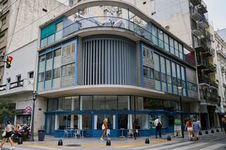 Así es la residencia-taller donde hoy funciona un bar y se puede recorrer con visita guiada