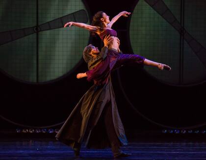 La obra icónica del coreógrafo Mauricio Wainrot en la sala Martín Coronado del Teatro San Martín
