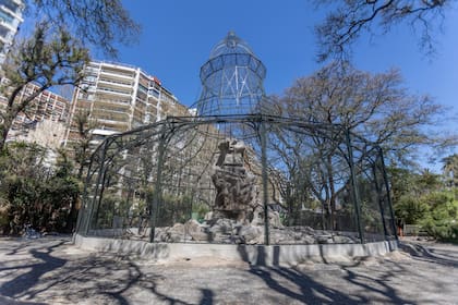 La obra terminada en la jaula de los cóndores que en poco tiempo volverá a albergar a los ejemplares que no pueden ser derivados