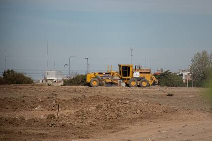 La obra tiene fecha de finalización prevista para noviembre próximo, como parte de un plan oficial para poner en valor más de 50 espacios verdes de todo el distrito