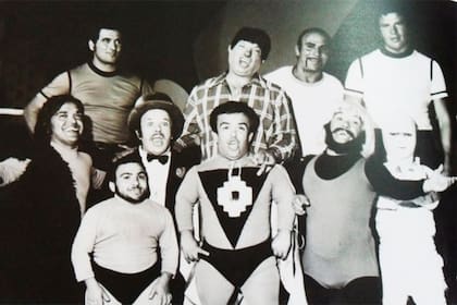 José Marrone hizo una parodia de Titanes en el ring con luchadores singulares, en una puesta que hizo enojar al mismísimo Martín Karadgián