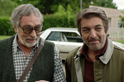 Brandoni y Darín, en La odisea de los giles