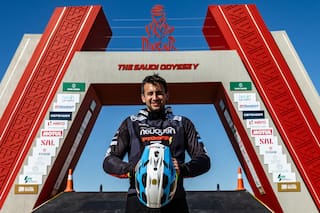 Es argentino, trabaja para ahorrar y debe pagar en cuotas su participación en el Dakar, su pasión