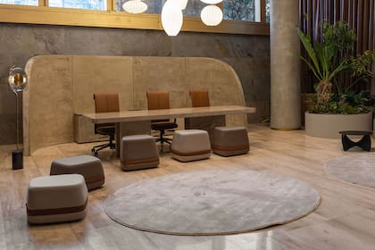 La oficina comercial de Irsa dentro de FOA, creada por Palo Arq y Uman Arquitectura