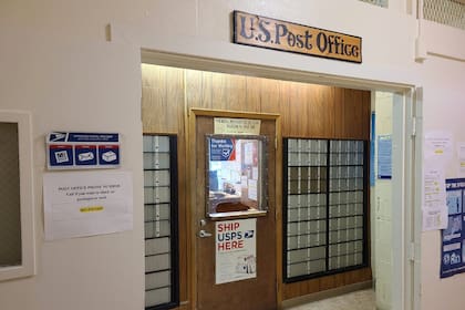 La oficina del correo postal de la Bergich Tower